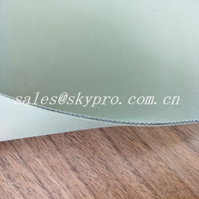 Custom Wear Resistant Hypalon Rubber Sheet Neoprene Fabric Roll , Hardness 68±5 1