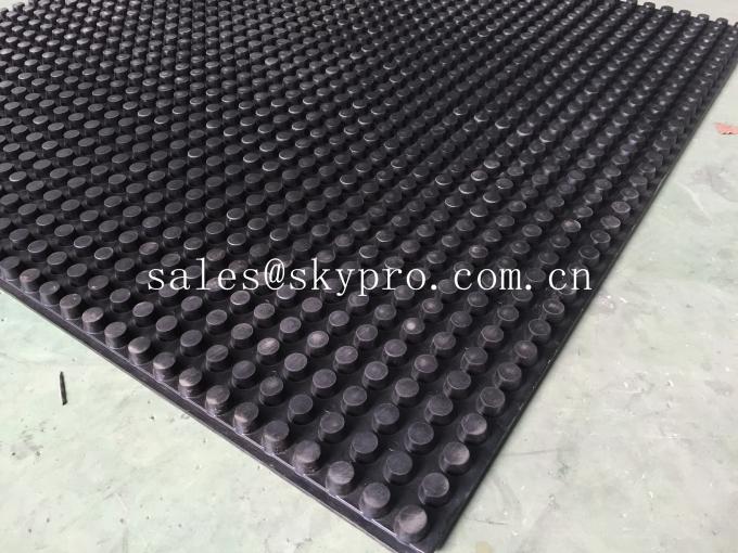 Heavy weight rubber mats black color and high round button embossment top 0