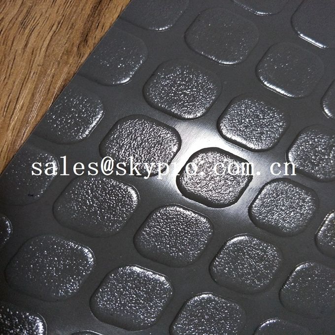 Colorful Plastic Sheet diamond embossing mat , PVC garage floor mats 1