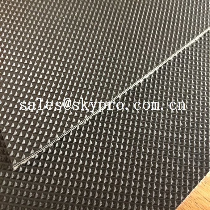 Wear Resistant Anti Static Mini Diamond Top Fabric PU / PVC Conveyor Belting 0