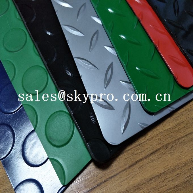 Colorful Plastic Sheet diamond embossing mat , PVC garage floor mats 0